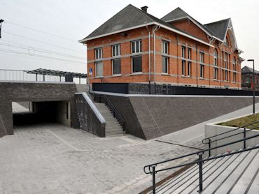 CLT-Bedrijfsgebouwen-ARWOBOUW-station-willebroek